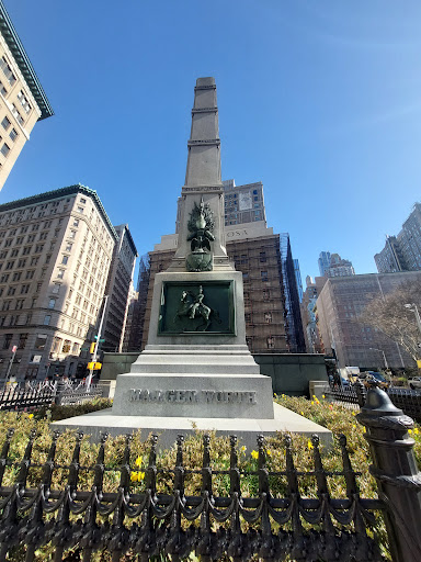 Worth Monument, P2V6+4C, New York, NY 10010