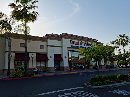 Shopping Mall «Villaggio Shopping Center», reviews and photos, 7959 N Blackstone Ave, Fresno, CA 93720, USA