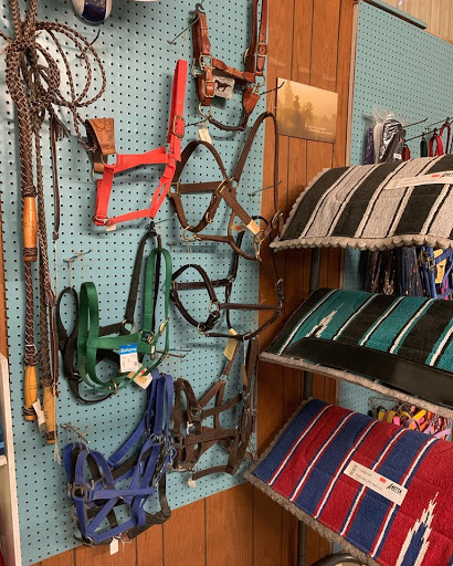 Pet Supply Store «Elverta Feed Pet & Tack Inc», reviews and photos, 7831 Rio Linda Blvd, Elverta, CA 95626, USA