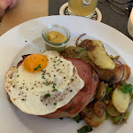 Photo n°2 de l'avis de Ulrich.o fait le 25/01/2023 à 13:46 sur le  Fischer's Mohrenplatz à Garmisch-Partenkirchen