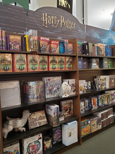 Book Store «Barnes & Noble», reviews and photos, 700 4th St, Santa Rosa, CA 95404, USA