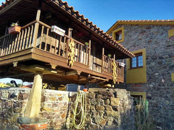 Extérieur hôtels Casa Rural los Panizales 33459 Panizales