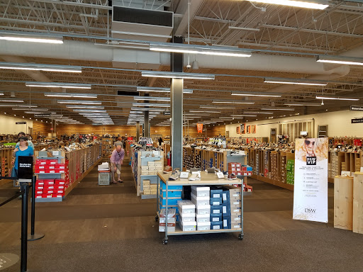 Shoe Store «DSW Designer Shoe Warehouse», reviews and photos, 530 W Mt Pleasant Ave, Livingston, NJ 07039, USA