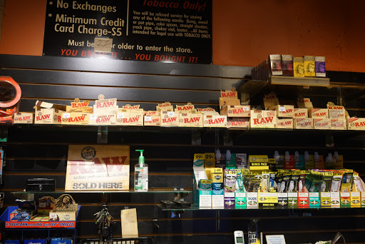 Tobacco Shop «Paradise Island Smoke Shop», reviews and photos, 3316 Snapfinger Rd, Lithonia, GA 30038, USA