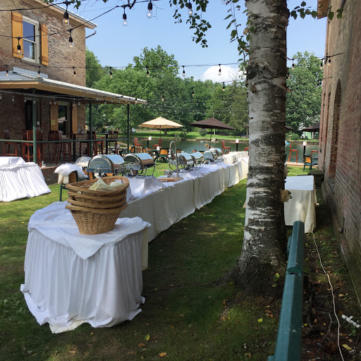 Event Venue «Saugerties Steamboat Co.», reviews and photos, 2 Ferry St, Saugerties, NY 12477, USA