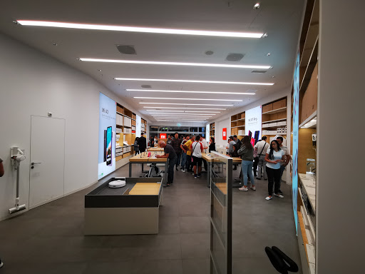 Xiaomi MI Flagship Store