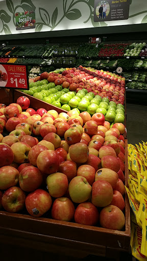 Grocery Store «Quality Food Center», reviews and photos, 22833 Bothell Everett Hwy, Bothell, WA 98021, USA