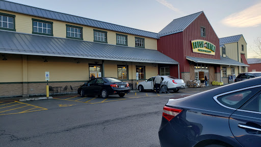 Grocery Store «Fresh Thyme Farmers Market- Downers Grove», reviews and photos, 325 Ogden Ave, Downers Grove, IL 60515, USA