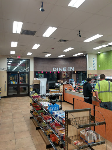 Convenience Store «Sheetz #180», reviews and photos, 136 E Main St, Romney, WV 26757, USA