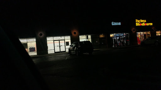 Pet Supply Store «Petco Animal Supplies», reviews and photos, 3459 Valley Plaza Pkwy, Fort Wright, KY 41017, USA