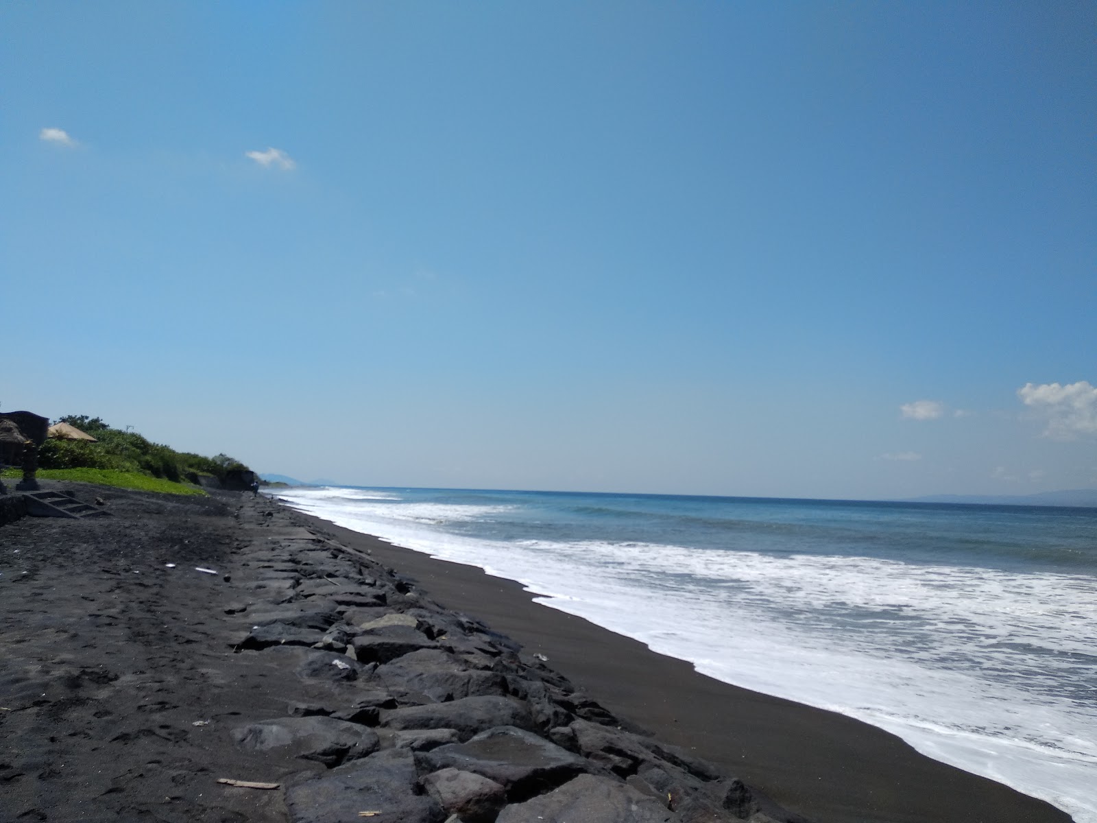 Purnama Beach photo #7