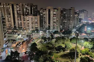 Amrapali Royal Apartments image