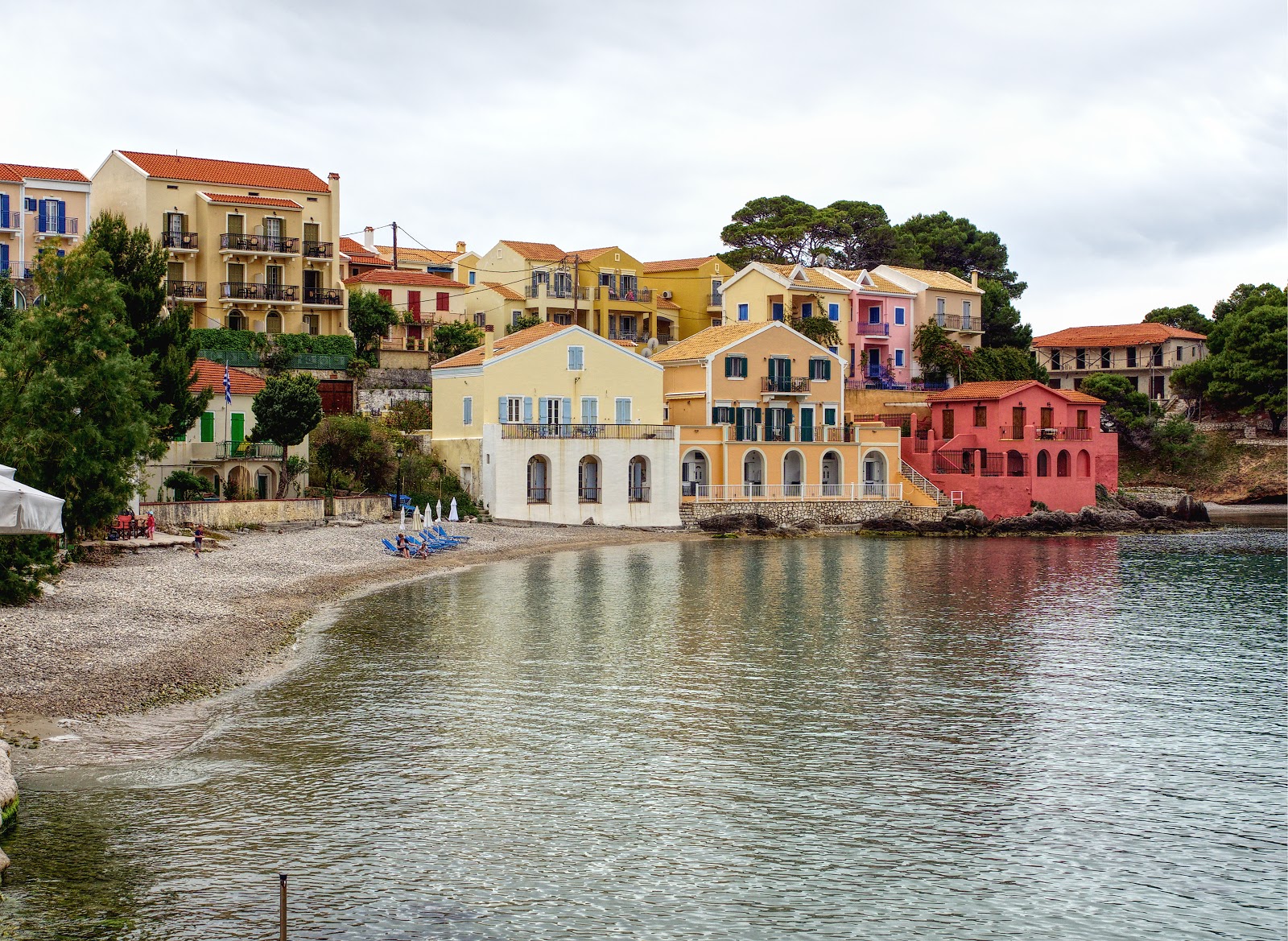 Photo de Assos beach et le règlement