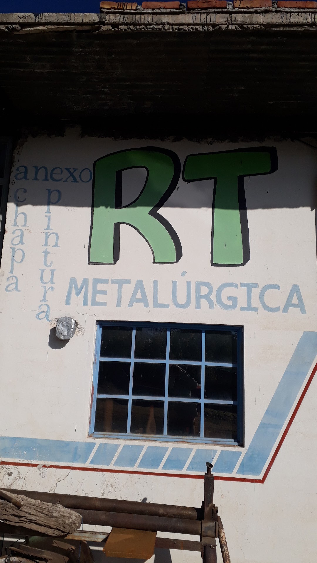 R.T Metalúrgico, Chapa Y Pintura De Vehiculos