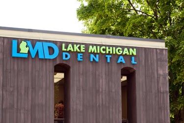 Lake Michigan Dental Hallas Peter G DDS