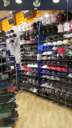 Shopping Mall «Altamonte Mall», reviews and photos, 451 E Altamonte Dr, Altamonte Springs, FL 32701, USA