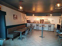 Atmosphère du Le Rétro 132 - Restaurant Bowling à Charency-Vezin - n°16