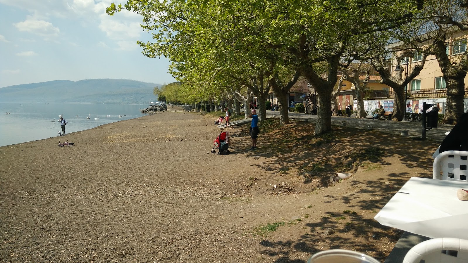 Trevignano Romano Beach'in fotoğrafı ve yerleşim