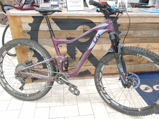 Bicycle Repair Shop «Riverside Bicycle Shop», reviews and photos, 101 N Riverside Dr, Clarksville, TN 37040, USA