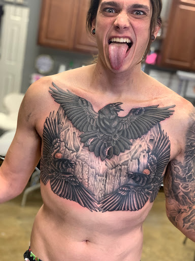 Tattoo Shop «Live Canvas Tattoo Parlour», reviews and photos, 434 Belle Terre Blvd, Laplace, LA 70068, USA