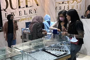 Queen Jewelry Bandung : melayani pembuatan cincin kawin/cincin tunangan/cincin nikah/wedding ring/cincin kawin emas image