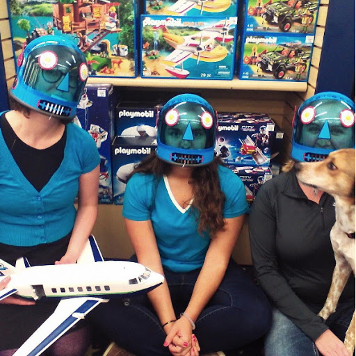 Toy Store «King Arthurs Court Toys», reviews and photos, 3040 Madison Rd, Cincinnati, OH 45209, USA