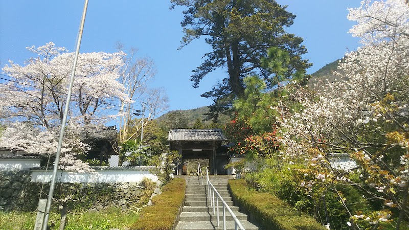 泉徳寺