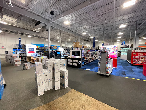 Electronics Store «Best Buy», reviews and photos, 1501 New Britain Ave, West Hartford, CT 06110, USA