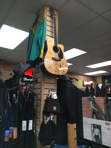Western Apparel Store «Country General Store», reviews and photos, 6279 Van Nuys Blvd, Van Nuys, CA 91401, USA