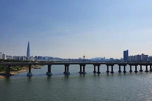 Gwangjin Bridge image