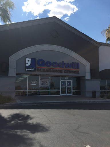 Thrift Store «Goodwill Clearance Center and Donation Site», reviews and photos