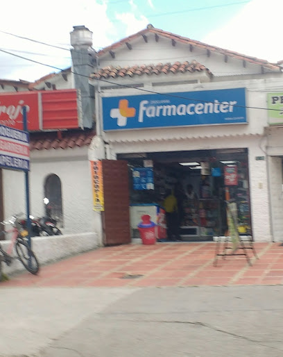 Farmacenter Farma Country Cl. 134, Bogotá, Cundinamarca, Colombia