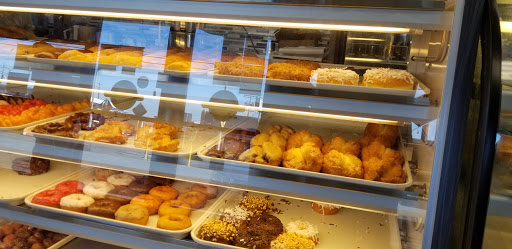 Ice Cream Shop «Boston Cream Doughnut», reviews and photos, 1009 W Anaheim St, Wilmington, CA 90744, USA
