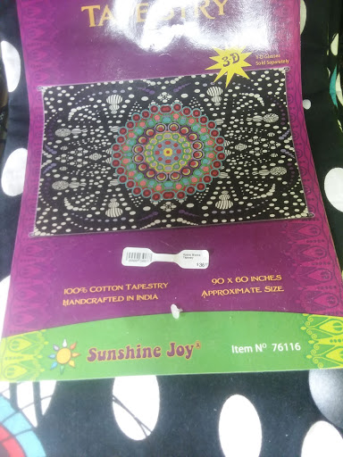 Tobacco Shop «Off the Wall», reviews and photos, 8805 Kingston Pike #103, Knoxville, TN 37923, USA