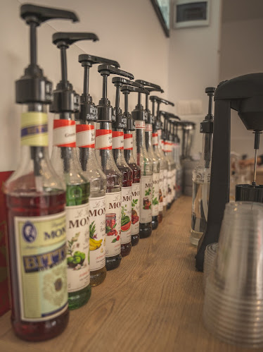 Център, ул. „Феликс Каниц“ 10, 5600 Троян