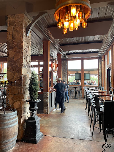 Winery «Wolf Mountain Vineyards», reviews and photos, 180 Wolf Mountain Trail, Dahlonega, GA 30533, USA