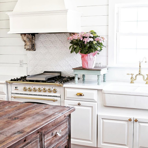 Appliance Repair Service «Blue Ridge Appliance & Hearth», reviews and photos, 2126 Spartanburg Hwy, East Flat Rock, NC 28726, USA