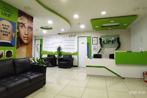 LIfe slimming And cosmetic clinic image
