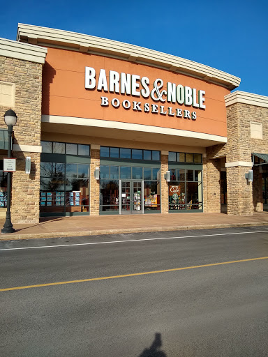 Book Store «Barnes & Noble», reviews and photos, 2960 Center Valley Pkwy, Center Valley, PA 18034, USA