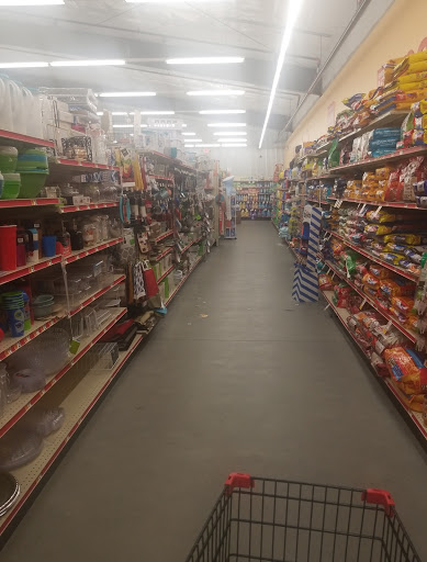 Dollar Store «FAMILY DOLLAR», reviews and photos, 322 S Broadway, Lawrence, MA 01843, USA