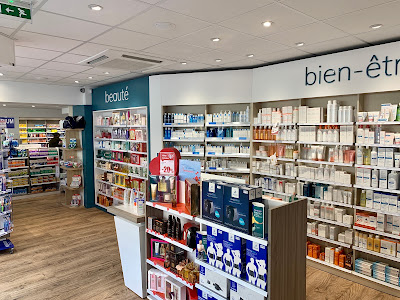 Pharmacie des halles à Senonches