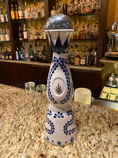 Tobacco Shop «Regency Cigar Emporium», reviews and photos, 752 Main St, East Greenwich, RI 02818, USA