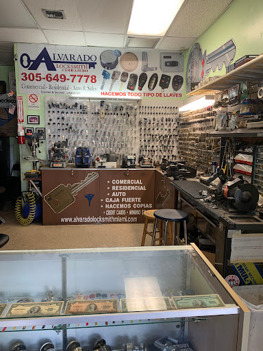 Locksmith «Alvarado Locksmith», reviews and photos, 285 NW 27th Ave #7, Miami, FL 33125, USA