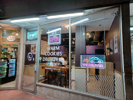 Cookie Shop «Insomnia Cookies», reviews and photos, 1227 Washington Ave, Miami Beach, FL 33139, USA