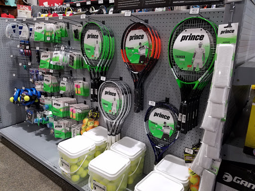 Sporting Goods Store «Big 5 Sporting Goods - Chula Vista», reviews and photos, 364 E H St, Chula Vista, CA 91910, USA