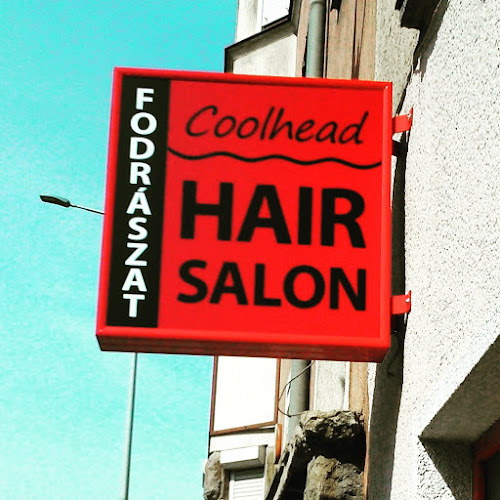 Coolhead hair salon 日本や東アジアのヘアスタイルを受け付けている美容室です。 - Fodrász