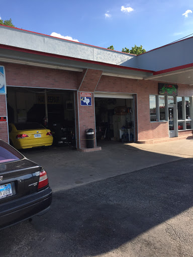 Auto Body Shop «Abba Auto & Body Shop», reviews and photos, 1414 W 6th St, Irving, TX 75060, USA