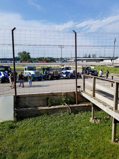 Car Racing Track «Hawkeye Downs», reviews and photos, 4400 6th St SW, Cedar Rapids, IA 52404, USA