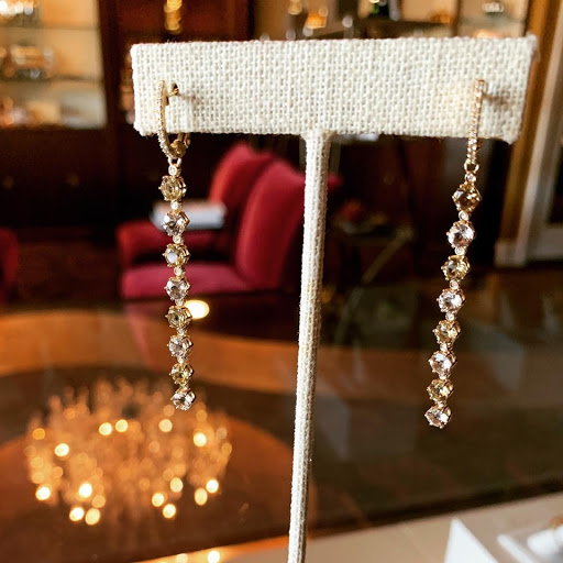 Jewelry Store «Yeager Jewelers», reviews and photos, 26173 Detroit Ave, Westlake, OH 44145, USA