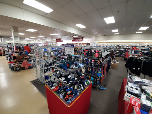 Clothing Store «Burlington Coat Factory», reviews and photos, 233 Broad St, Bridgewater, MA 02324, USA
